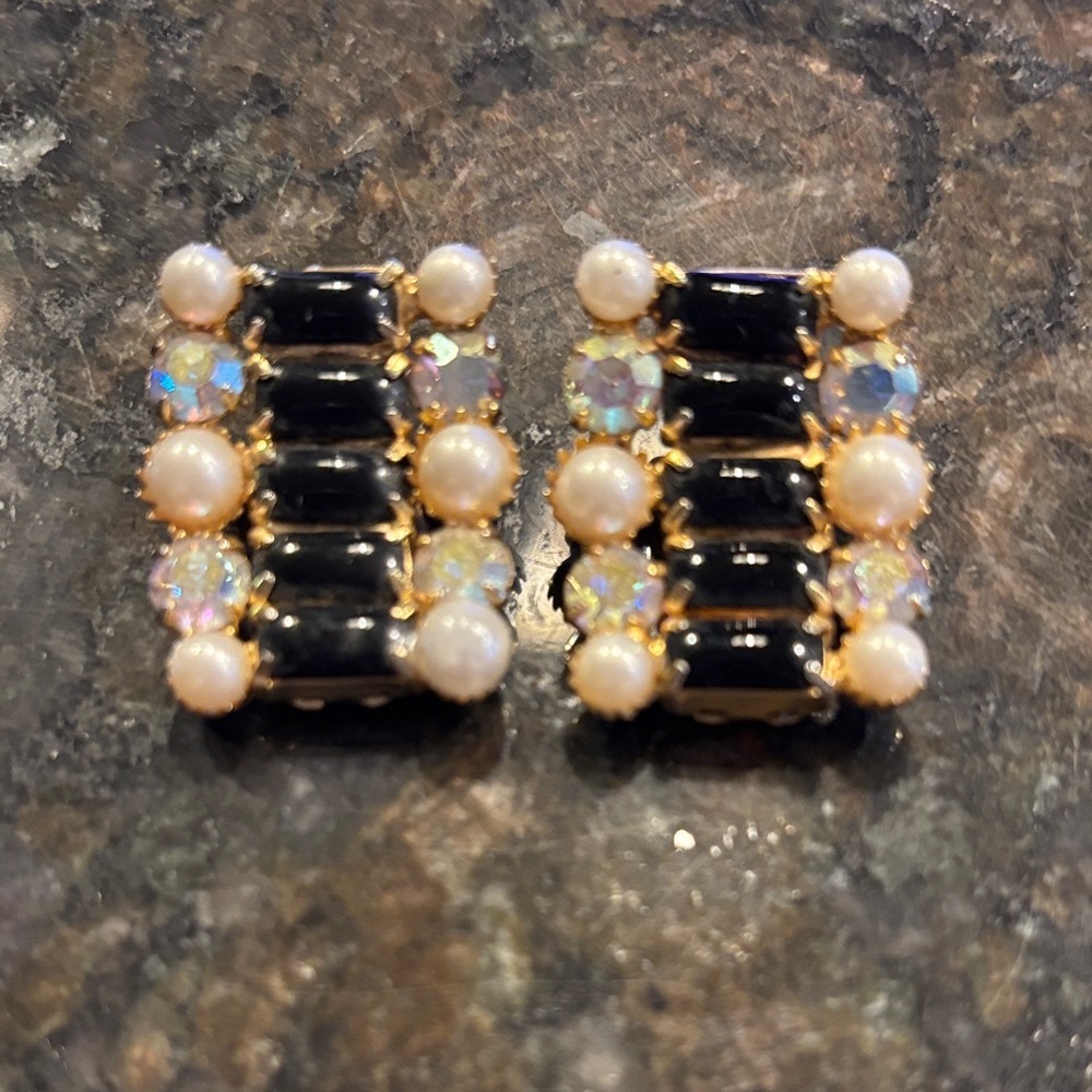 Vintage Clip Elegant Black and Faux Pearl Earrings